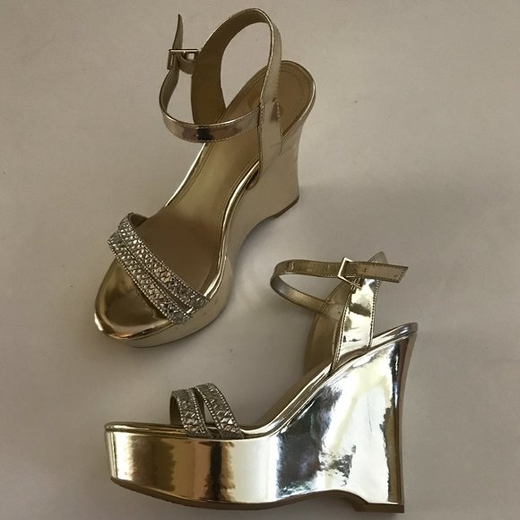 Gianni Bini Gold Beaded Platform Heels - Picture 2 of 14